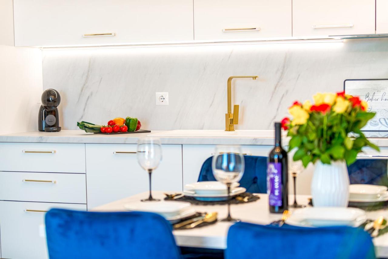 Bluesky Deluxe Apartment Free Parking Дубровник Экстерьер фото